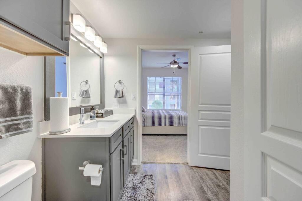 Houston Medical Center-Beautiful 1-Bedroom Apartment Near Nrg Eksteriør bilde